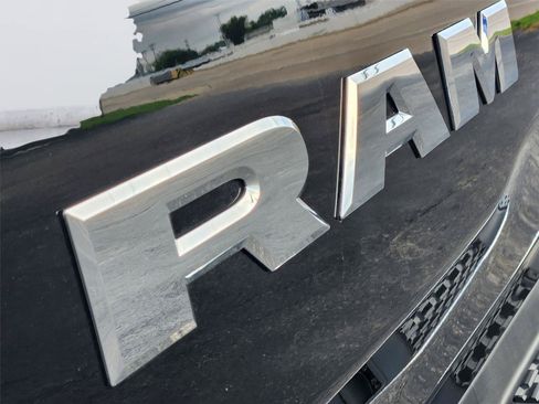Used 2025 RAM 1500 Lone Star AWD/4WD image 12