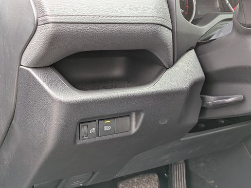 Used 2020 Toyota RAV4 XLE w/ All Weather Liner Package image 15