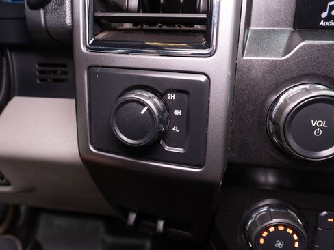 Used 2019 Ford F150 XLT AWD/4WD image 21