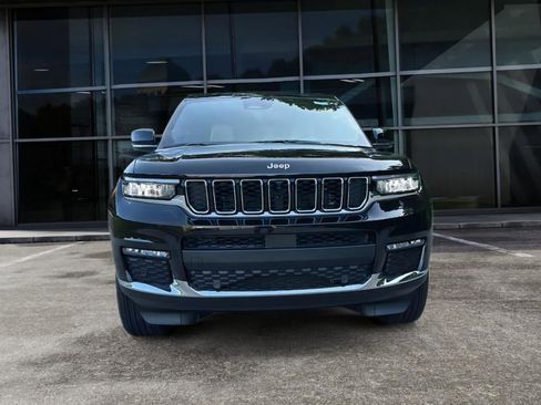 New 2025 Jeep Grand Cherokee L Limited w/ Luxury Tech Group II image 2