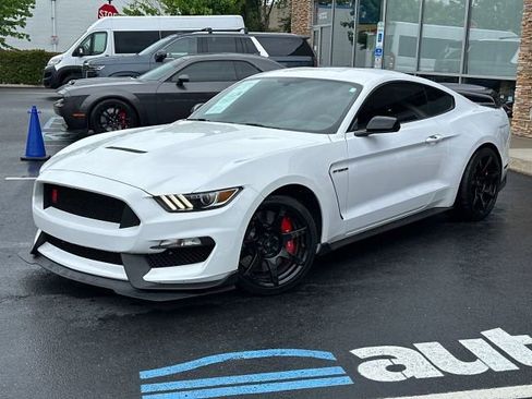 Used 2016 Ford Mustang Shelby GT350R w/ GT350R Equipment Group 920A image 9