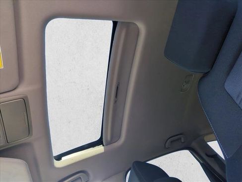 Used 2019 Honda CR-V EX image 15