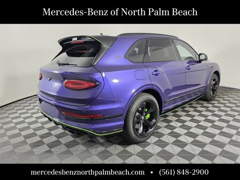 Used 2025 Bentley Bentayga image 6