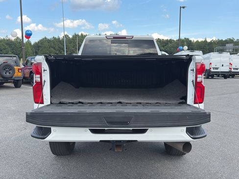 Used 2020 Chevrolet Silverado 2500 High Country AWD/4WD image 9