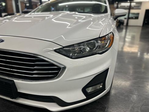 Used 2020 Ford Fusion SE w/ Equipment Group 151A FWD image 20