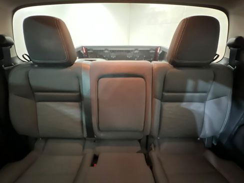 Used 2024 Nissan Frontier SV AWD/4WD image 20