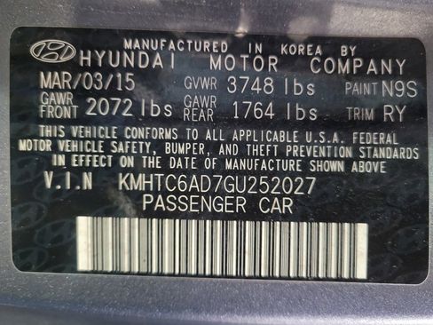 Used 2016 Hyundai Veloster w/ Option Group 03 FWD image 33