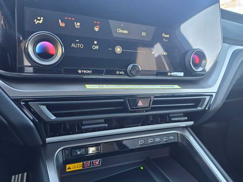 New 2026 Lexus TX 500h AWD image 30