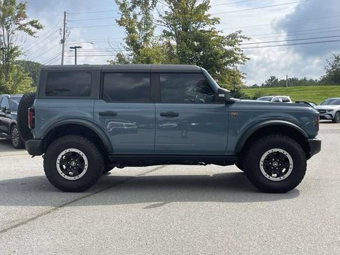 Certified 2023 Ford Bronco Badlands AWD/4WD image 6