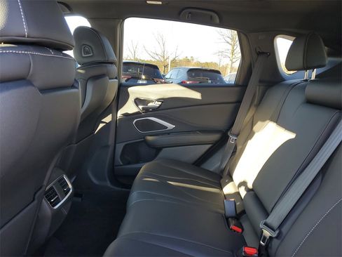 Certified 2025 Acura RDX SH-AWD image 13