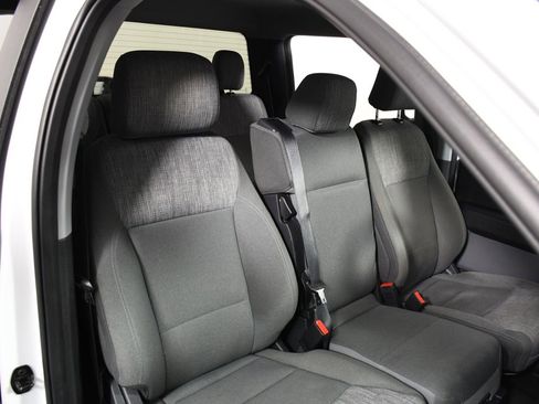 Used 2022 Ford F150 XLT image 20