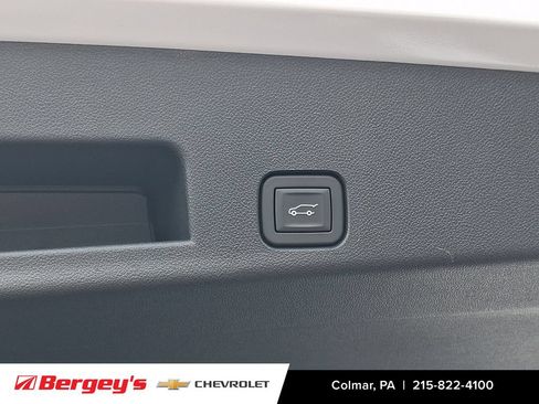 Certified 2026 Chevrolet Traverse High Country AWD/4WD image 28