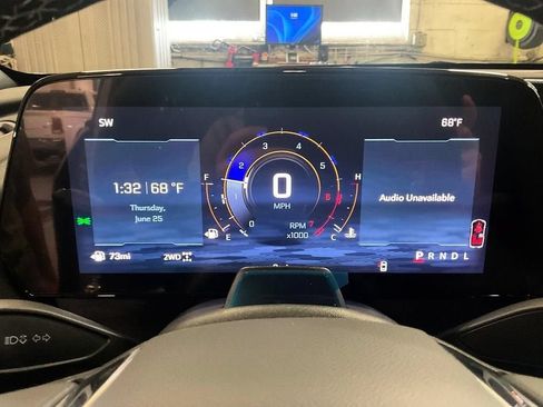 New 2026 Chevrolet Traverse Z71 w/ Enhanced Driving Package AWD/4WD image 6