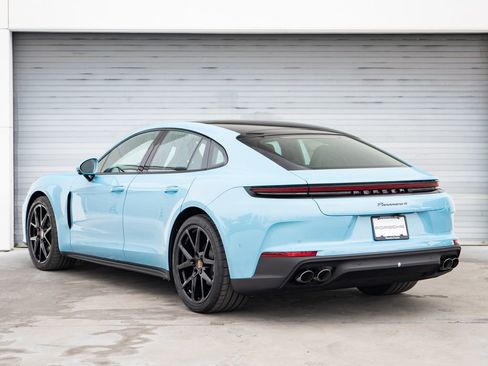 New 2026 Porsche Panamera 4 image 3