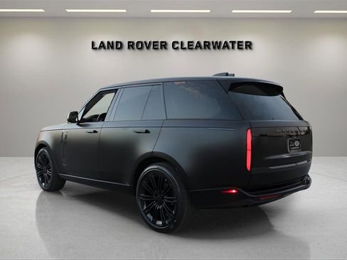 New 2026 Land Rover Range Rover SE image 3