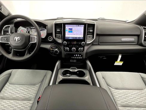 New 2026 RAM 1500 Big Horn AWD/4WD image 5