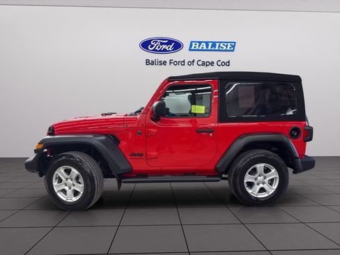 Used 2023 Jeep Wrangler Sport S image 3