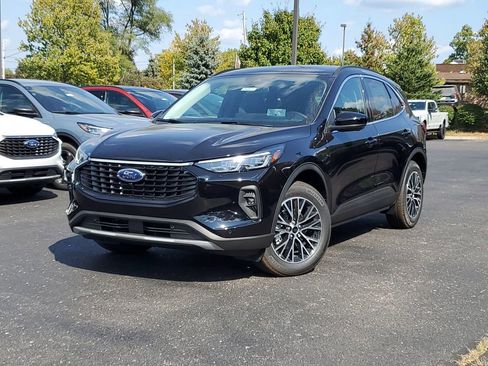 New 2025 Ford Escape Base w/ PHEV Premium Package image 1