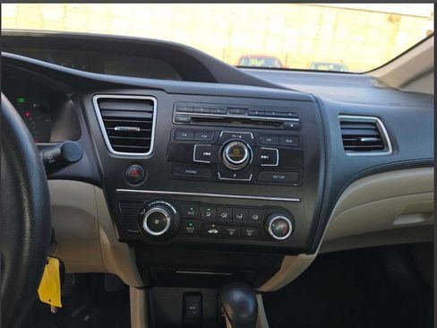 Used 2015 Honda Civic LX image 8