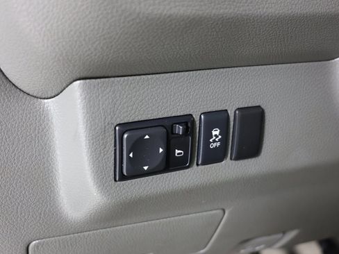 Used 2021 Nissan NV 3500 SL image 24