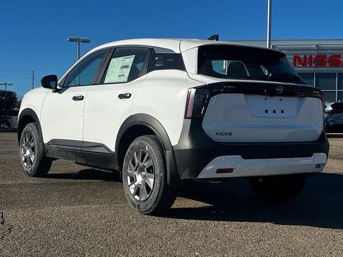 New 2026 Nissan Kicks S image 7