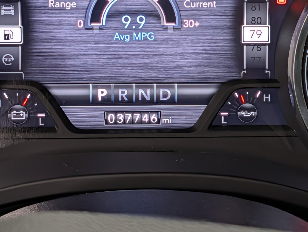 Used 2024 RAM 1500 Laramie AWD/4WD image 18