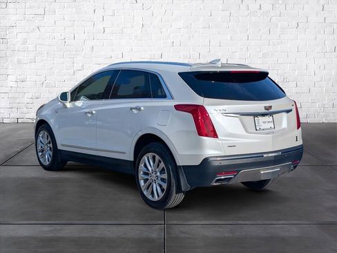 Used 2017 Cadillac XT5 Platinum image 5