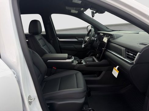 New 2026 GMC Terrain Elevation w/ Elevation Premium Package FWD image 18