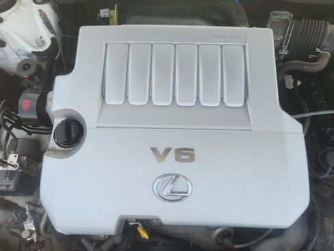 Used 2013 Lexus ES 350 w/ Premium Pkg FWD image 32