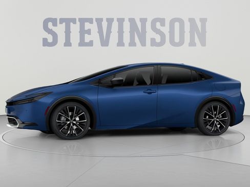 New 2027 Toyota Prius LE FWD image 3