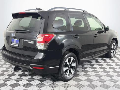 Used 2017 Subaru Forester 2.5i Premium AWD/4WD image 26