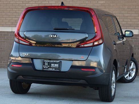 Used 2021 Kia Soul S FWD image 8