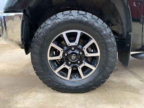 Used 2021 Toyota Tundra SR5 image 31