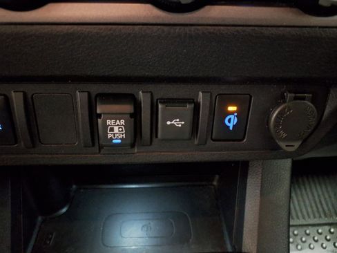 Used 2021 Toyota Tacoma 4x4 Double Cab image 15