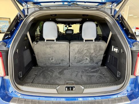 Used 2020 Ford Explorer Limited image 9