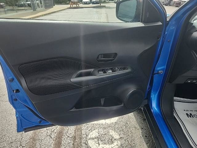 Certified 2023 Nissan Kicks S FWD image 11