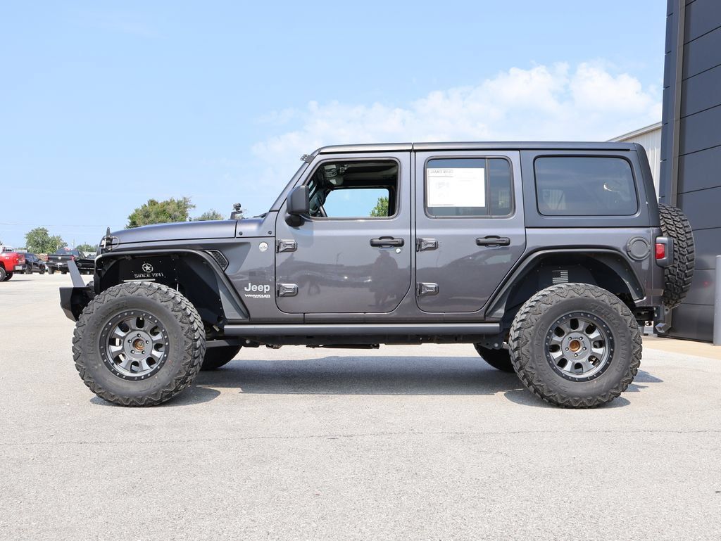Used 2020 Jeep Wrangler Unlimited Sport AWD/4WD image 2