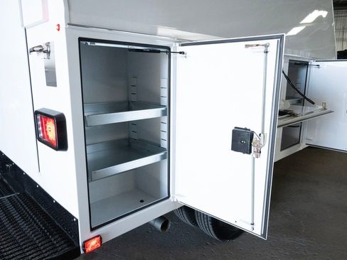 New 2026 Ford E-350 and Econoline 350 Super Duty w/ Power Equipment Group RWD image 30