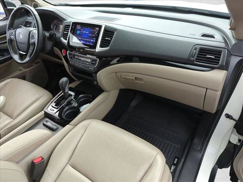Used 2019 Honda Ridgeline RTL-E image 22