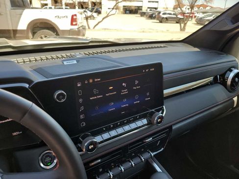 Used 2026 Chevrolet Colorado Z71 w/ Technology Package image 24