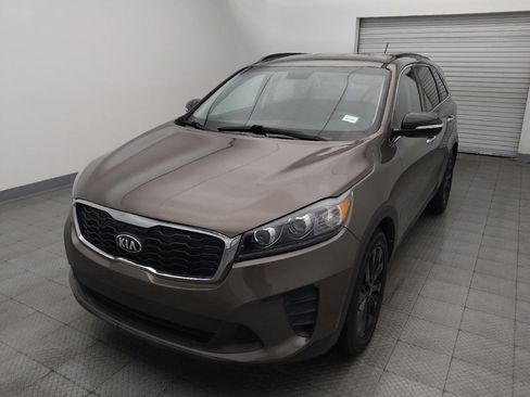 Used 2019 Kia Sorento S FWD image 15