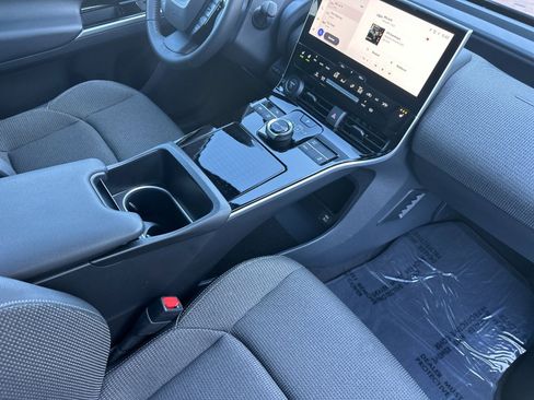 Used 2024 Toyota bZ4X XLE w/ Weather Package image 16