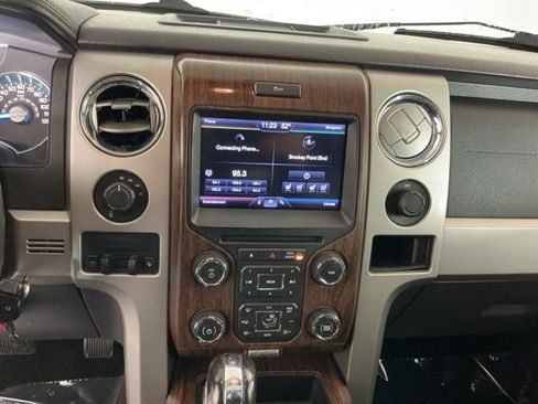 Used 2013 Ford F150 Lariat w/ Luxury Equipment Group image 18