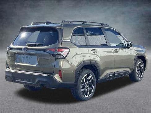 New 2025 Subaru Forester Premium image 3