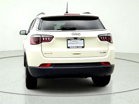 Used 2020 Jeep Compass Latitude w/ Popular Equipment Group AWD/4WD image 6