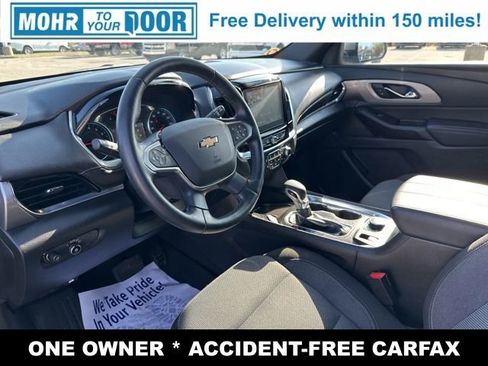 Used 2023 Chevrolet Traverse LT image 15