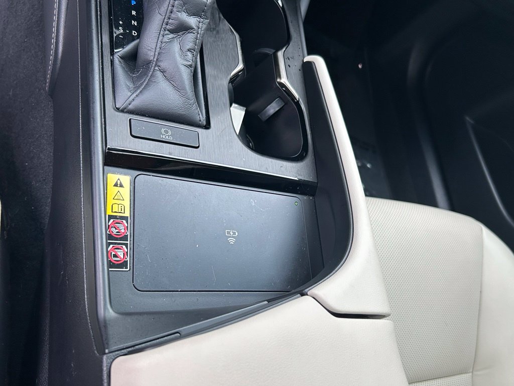 Used 2025 Lexus ES 350 w/ Premium Package FWD image 18