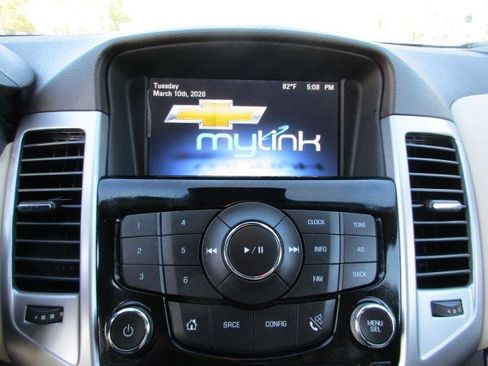 Used 2016 Chevrolet Cruze LT w/ RS Package image 21