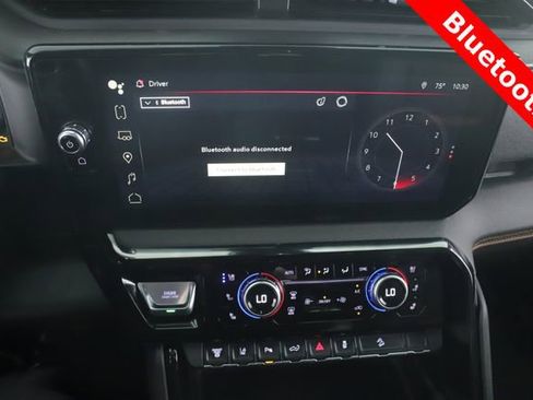Used 2025 GMC Sierra 2500 AT4 AWD/4WD image 5