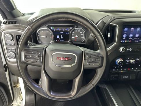 Used 2023 GMC Sierra 2500 AT4 w/ AT4 Preferred Package image 14